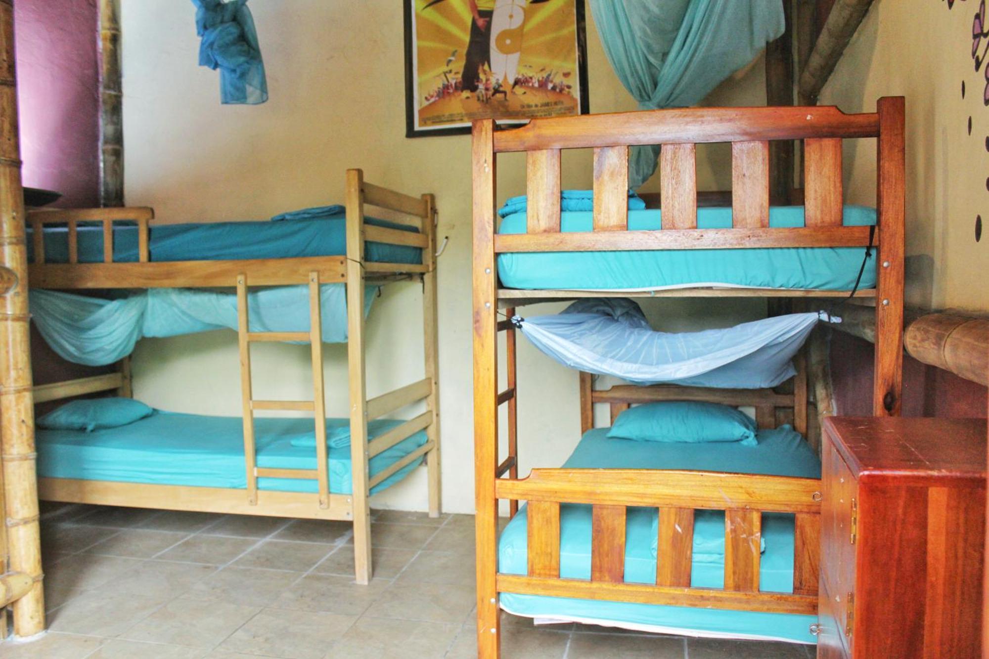 My Little House Surf&Backpacker Hostel Montañita Buitenkant foto