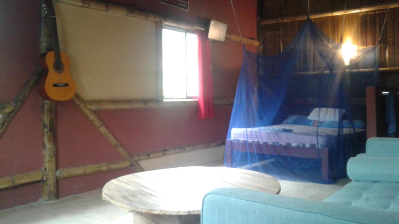 My Little House Surf&Backpacker Hostel Montañita Buitenkant foto